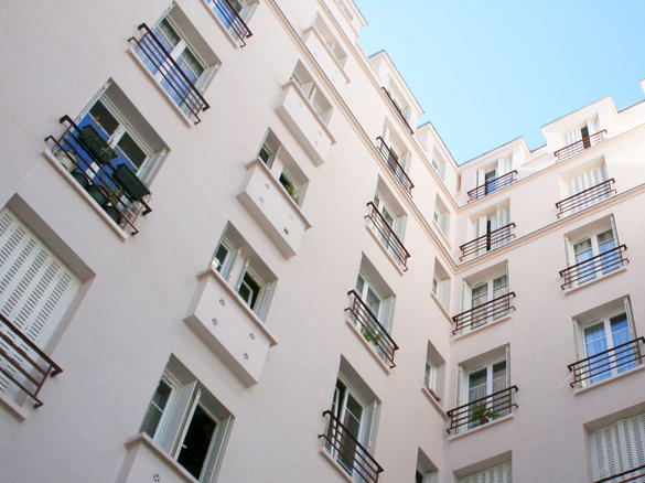 Ravalement côté cour - Avenue Gambetta - Courbevoie