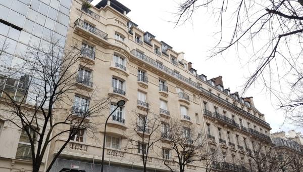 Ravalement de façade sur pierre, Paris
