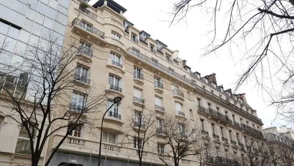 Ravalement de façade sur pierre, Paris
